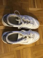 Sneaker Reebok 41,5 UK 8 Turnschuh Leder Nordrhein-Westfalen - Hilden Vorschau