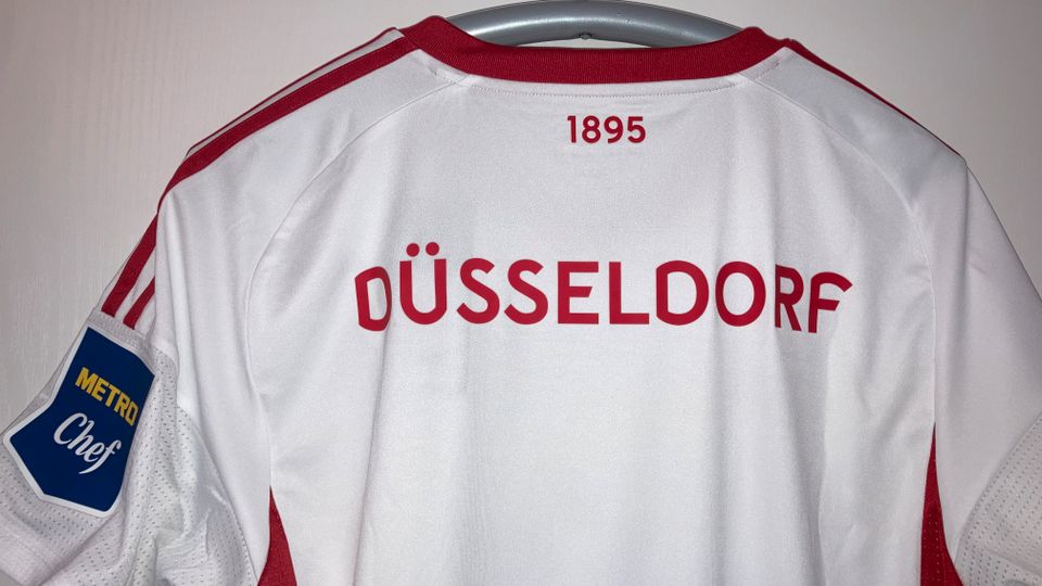 Fortuna Düsseldorf Auswärtstrikot 2023-2024 Trikot Auswärts Away in Köln