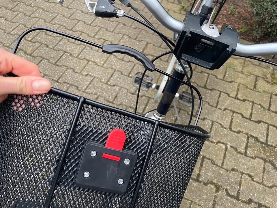 Damenrad Fahrrad Passat 28 Zoll in Mülheim (Ruhr)