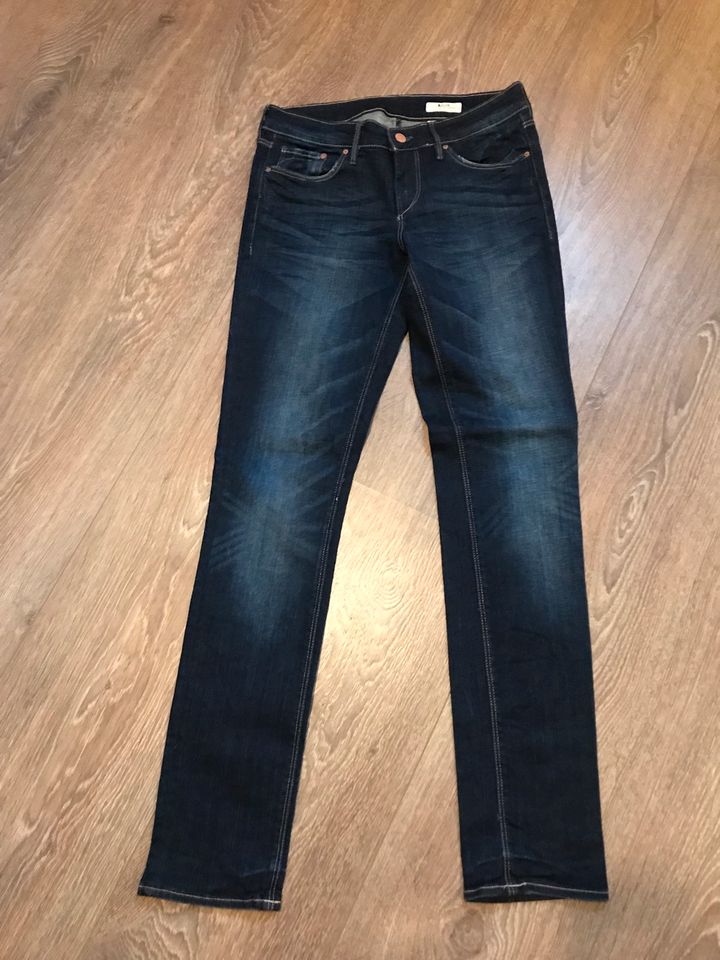 Jeans Zara Basic Denim H&M Fit SQIN Hose blau grau Stretch # in Berlin