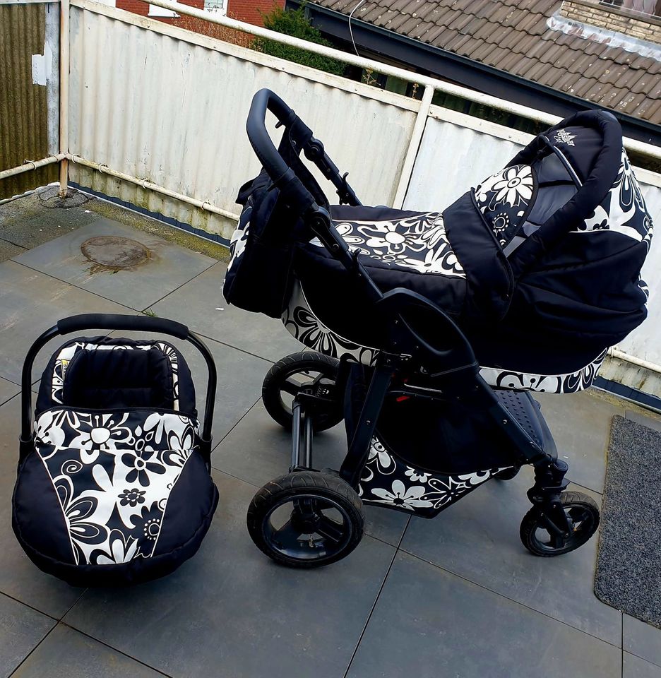 Bergsteiger 3 in 1 Kinderwagen (Allrounder) in Rheine