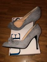 Pumps von Guess, Gr 38, Leder Düsseldorf - Bilk Vorschau