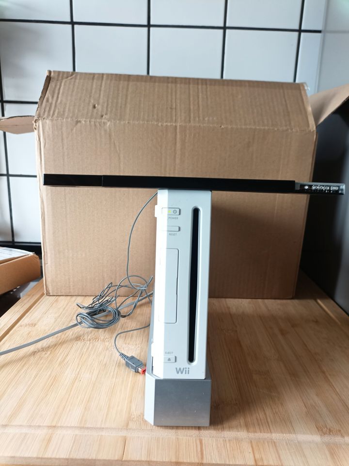 Nintendo Wii Weiß in Warstein