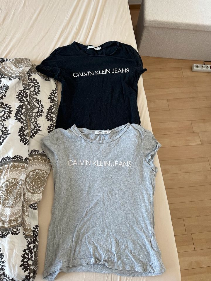 Calvin Klein T-Shirt Set in Soest