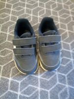 Adidas Kinderschuhe Gr 22 Niedersachsen - Nordenham Vorschau