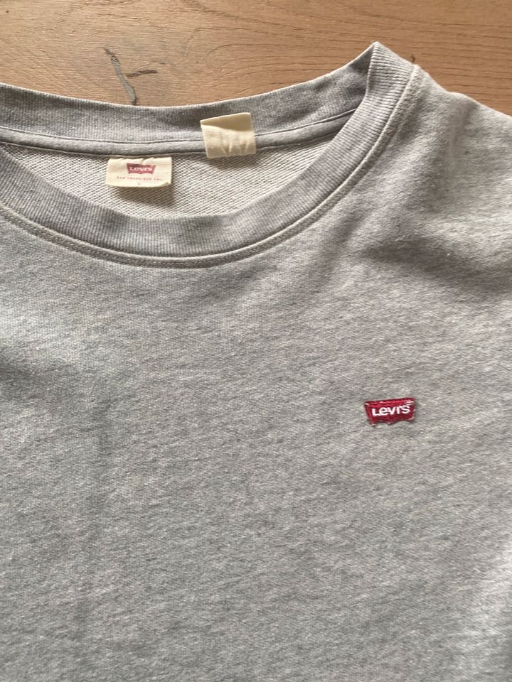 Levi’s Pullover in Münster-Sarmsheim