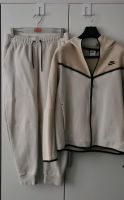 Nike tech fleece Anzug in beige Brandenburg - Potsdam Vorschau