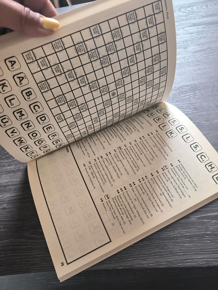 Scrabble Quiz Buch in Dielheim