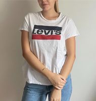 Levi’s Basic T-Shirt mit Logo / Print Hessen - Eltville Vorschau