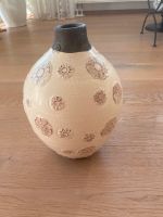 Sehr schöne dekorative Vase emailliert m.Blumenmuster, Höhe 30cm Bayern - Wolnzach Vorschau