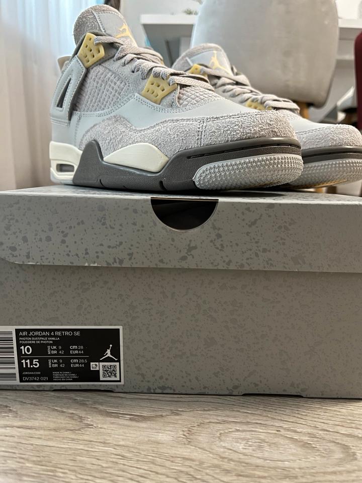 Nike Air Jordan 4 Retro SE Craft Photon Dust EU 44 US 10