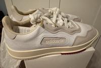 ADIDAS THE NEXT DOOR X ADIDAS CONSORTIUM SC PREMIERE 45 NEU Altona - Hamburg Sternschanze Vorschau