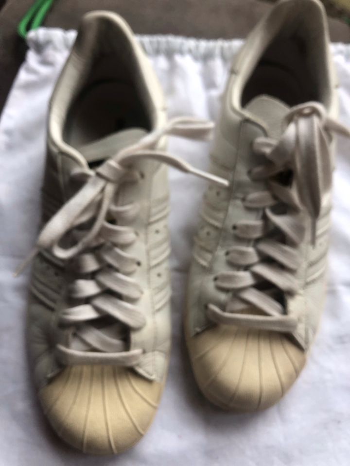 Adidas Superstar La Marque aux Bandes Gr. 38 2/3 in Hilden