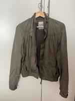 Leichte Jacke von Esprit Niedersachsen - Varel Vorschau