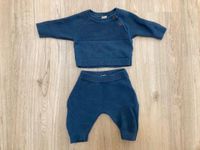 Baby Pullover/Hose Set von Tchibo, Gr. 50/56, dunkelblau Schleswig-Holstein - Lindewitt Vorschau