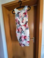 figurbetontes Sommerkleid Sachsen - Coswig Vorschau
