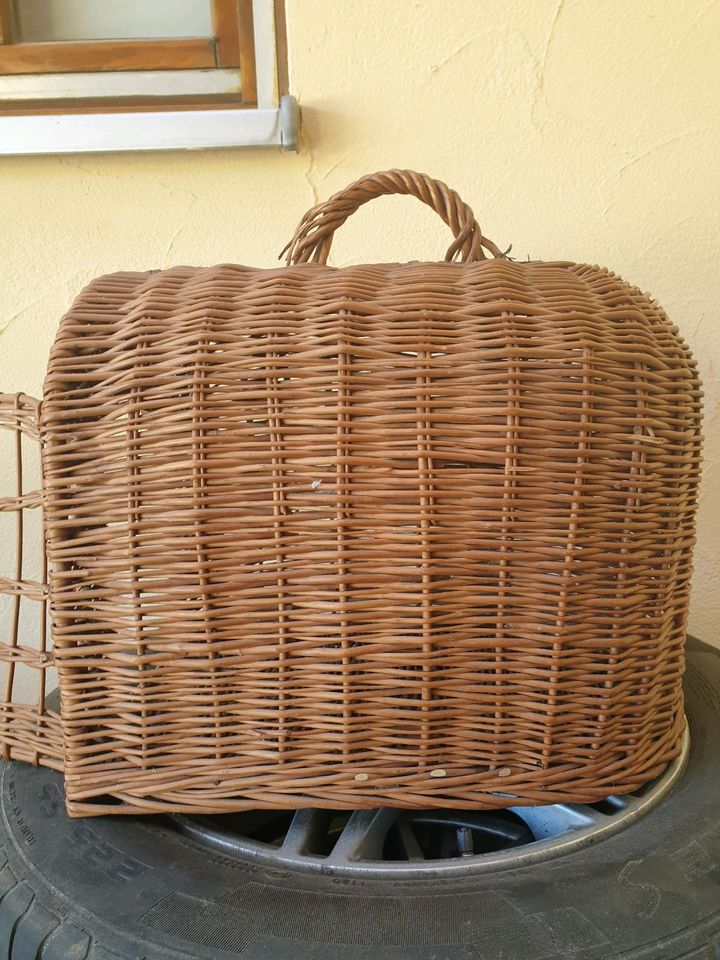 Transportbox  Kuschelhöhle in Ebermannstadt