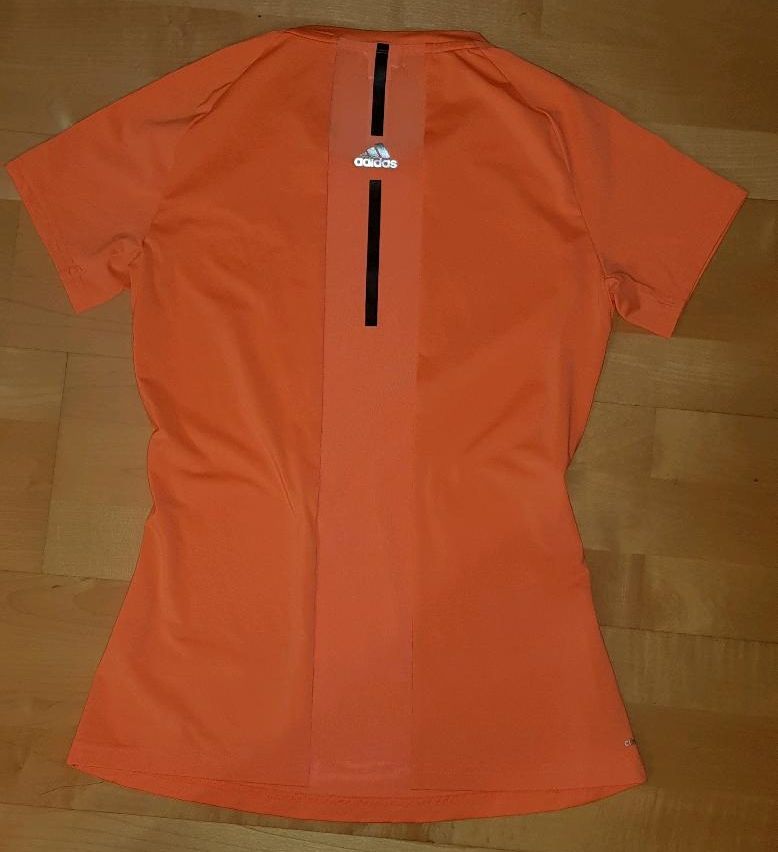 Adidas T-Shirt Sportshirt S 34 36 orange wie Neu in Reiskirchen