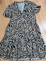 Kleid von Only Gr. XS - wie Neu Sachsen - Ehrenfriedersdorf Vorschau