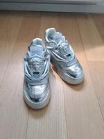 Versace Sneaker Schuhe Turnschuhe Hessen - Eppstein Vorschau