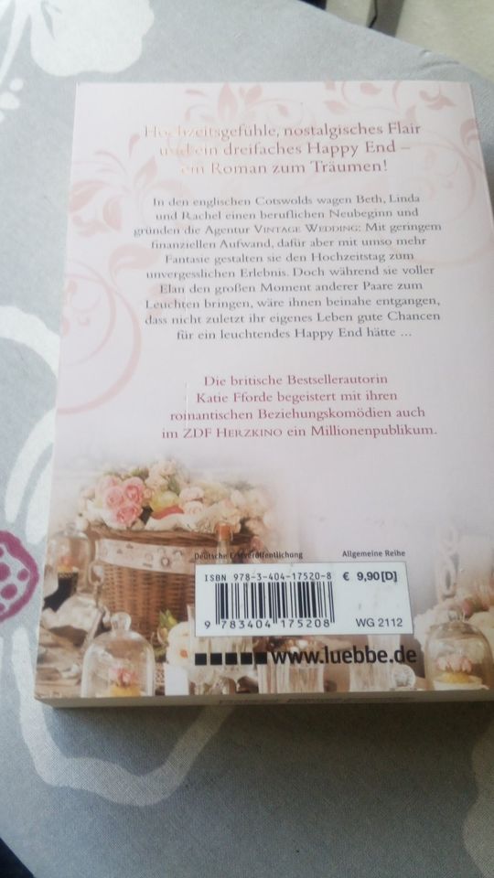 Buch:Katja Fforde"Sommerhochzeit auf dem Land"1 Euro in Berlin