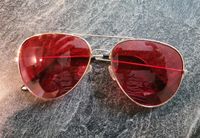 Rotgläsrige Pilotenbrille | Sonnenbrille mit roten Gläsern Innenstadt - Poll Vorschau