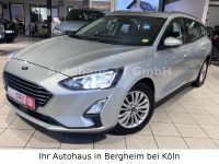 Ford Focus 1,5 Titanium Turnier°Navi°Kamera+PDC°LED° Nordrhein-Westfalen - Bergheim Vorschau