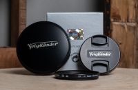 Voigtländer Sonnenblende E46 + UV Filter + Frontdeckel Nordrhein-Westfalen - Rödinghausen Vorschau