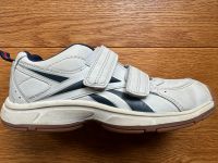 REEBOK Schuhe Sneaker 32 weiß Turnschuhe Klett Brandenburg - Fredersdorf-Vogelsdorf Vorschau