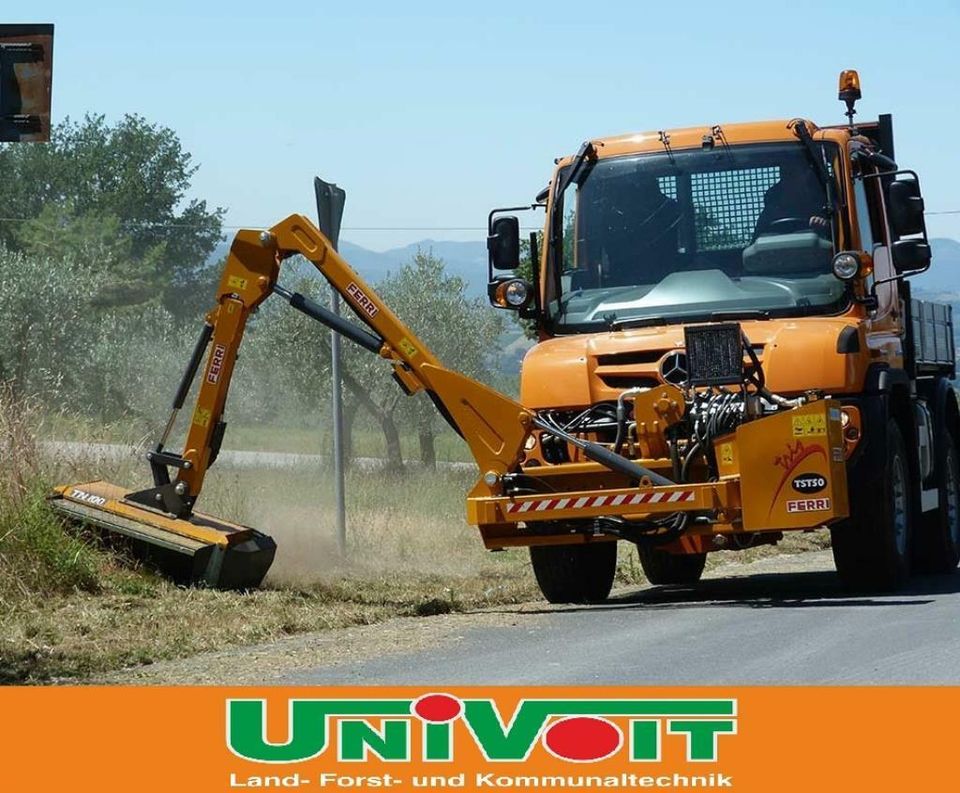 Unimog Ferri Frontauslegemulcher MB trac kein Dücker Mulag in Warmensteinach