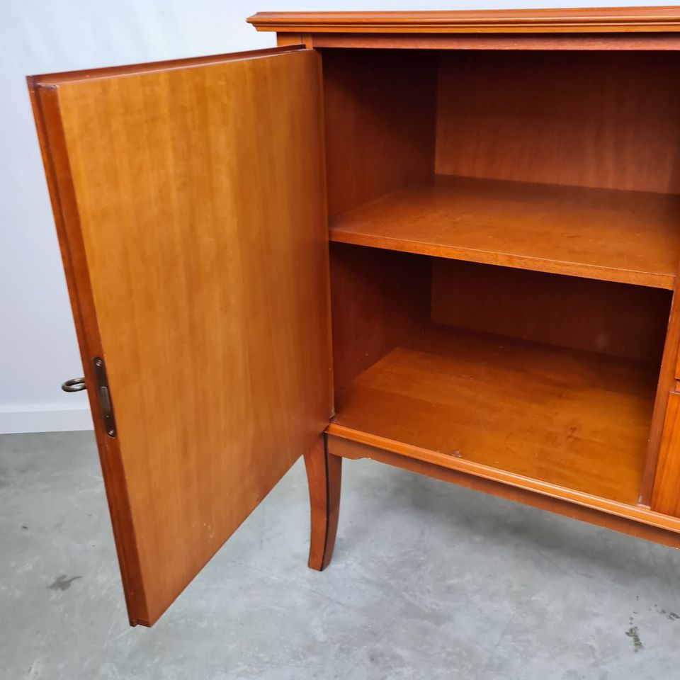 Sideboard Kommode, Anno Dom, Kirsche, Schubladen, Antik-Stil in Putzbrunn