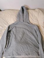 Uniqlo Kapuzenpullover Grau Größe L Nordrhein-Westfalen - Gelsenkirchen Vorschau