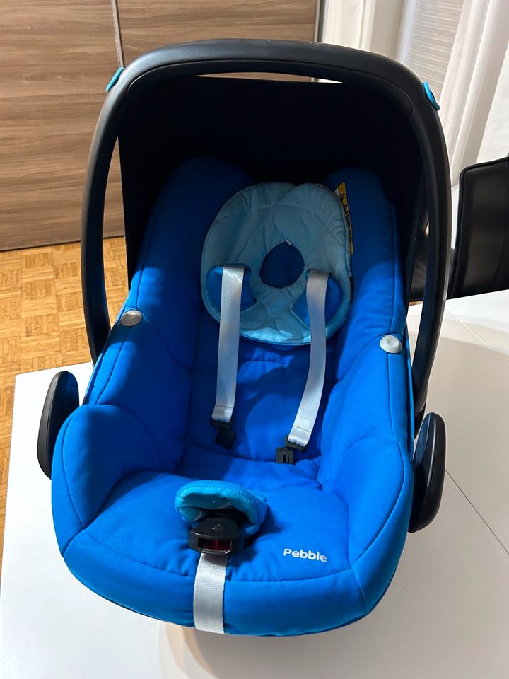 Maxi Cosi Komplettset in Garching b München