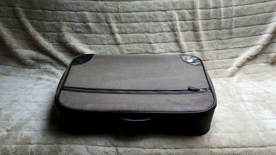 Original Koffer aus den 50er Jahren in Schwalmtal