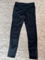 Zumba Strong Leggins Hose schwarz Gr L Large Nordrhein-Westfalen - Gummersbach Vorschau