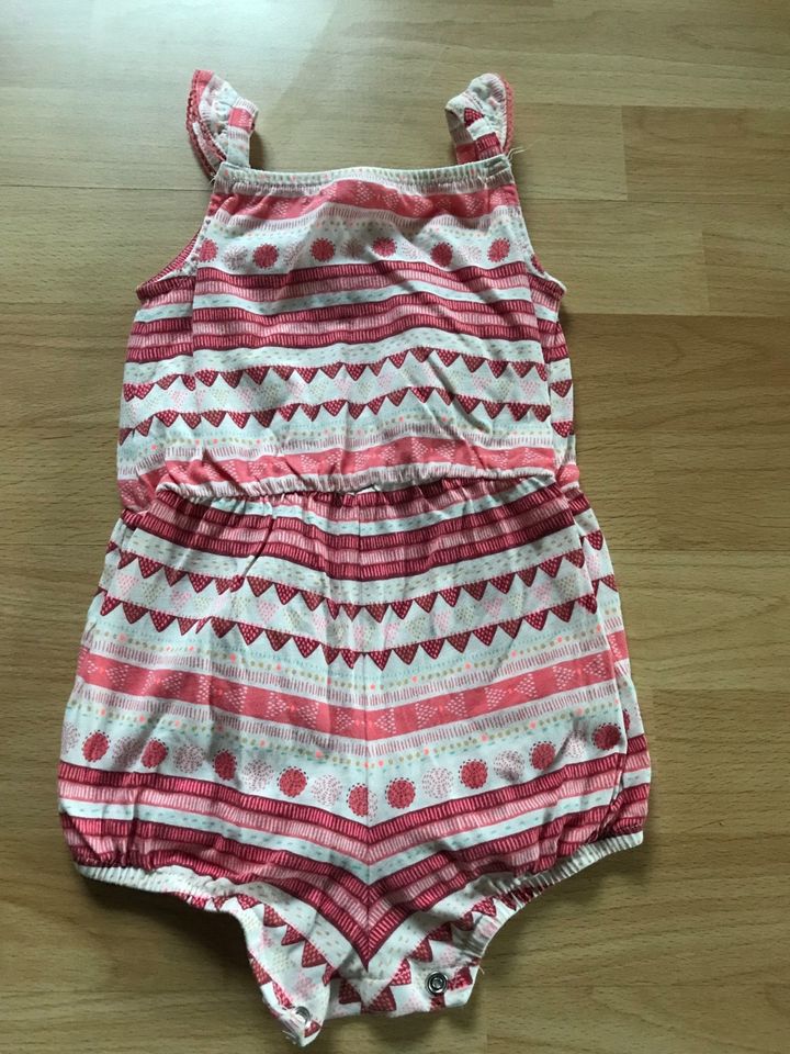 Jumpsuit , Romper für den Sommer in Gr. 80 in Lalendorf