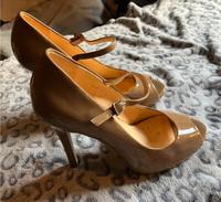 Buffalo Lack Pumps | Peeptoe | Gr.39 | Camel farben Köln - Ehrenfeld Vorschau