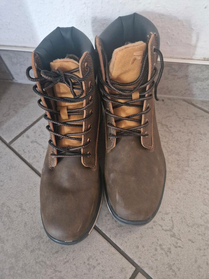 Fila Stiefel Gr. 40 in Seelze