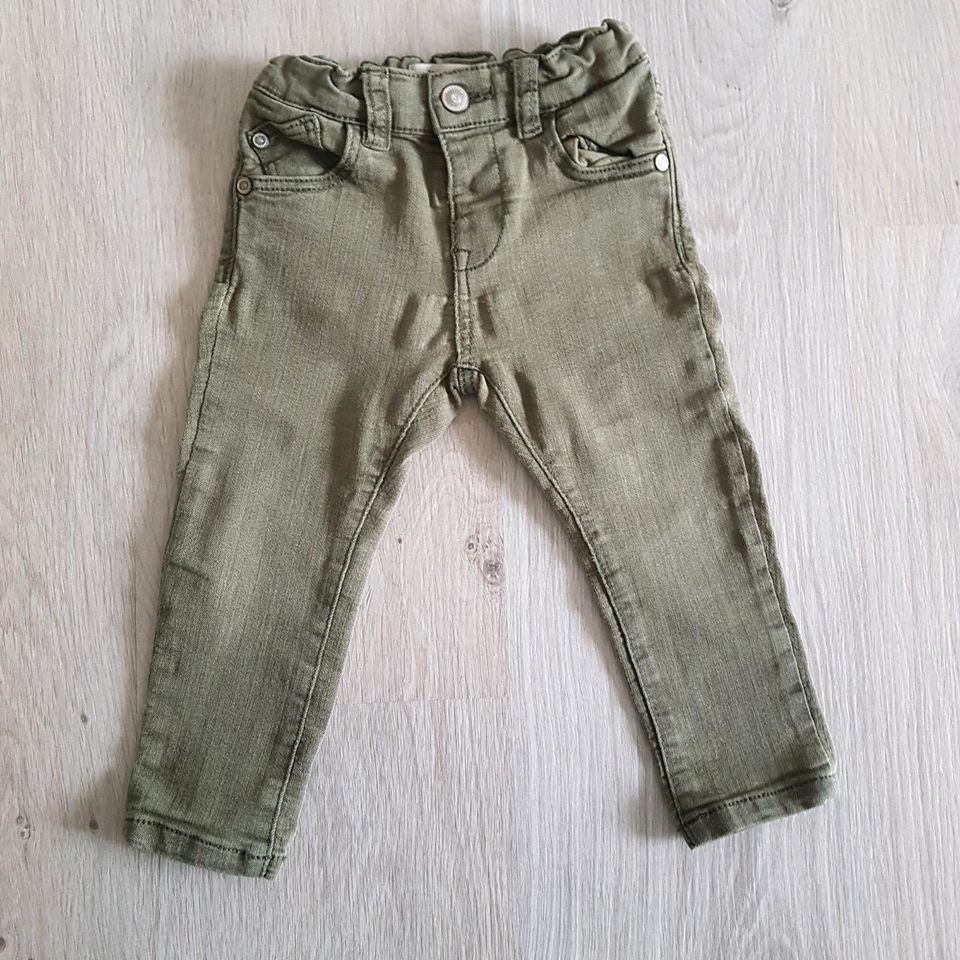 Zara Jeans Gr. 80 in Staufenberg