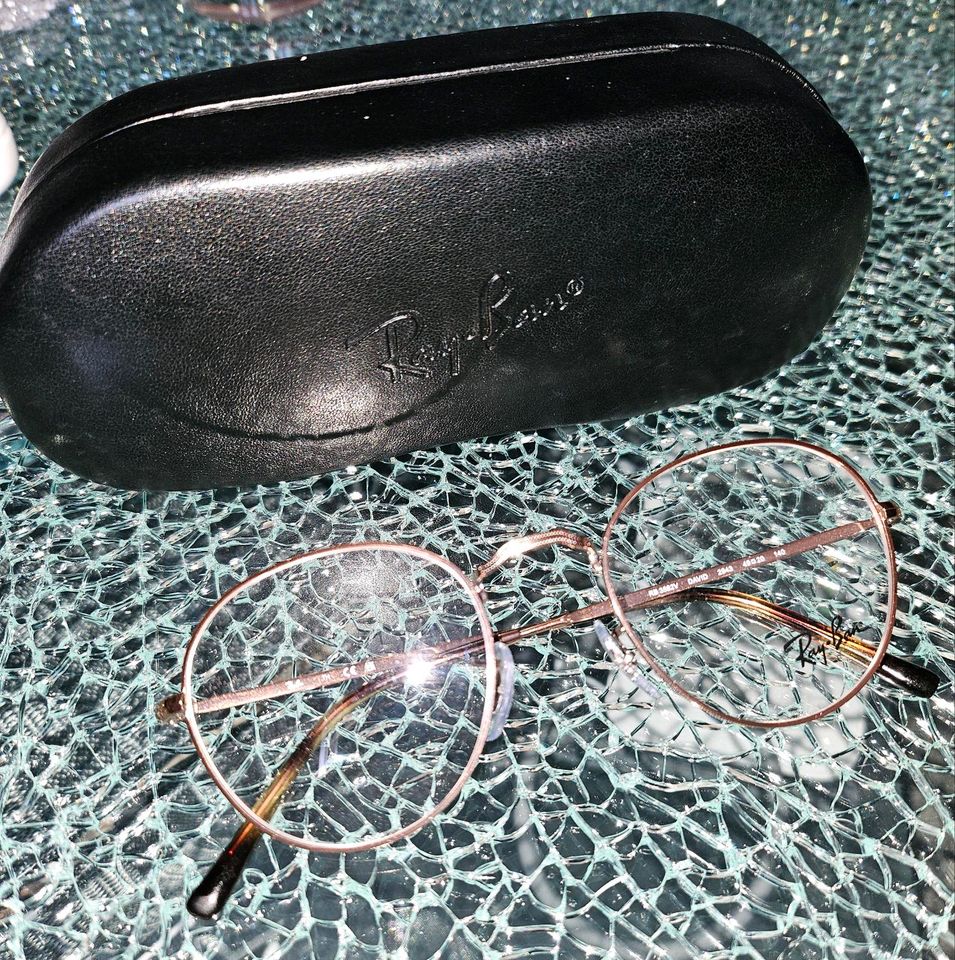 Schicke neue Ray - Ban Damenbrille roségold in Ronnenberg