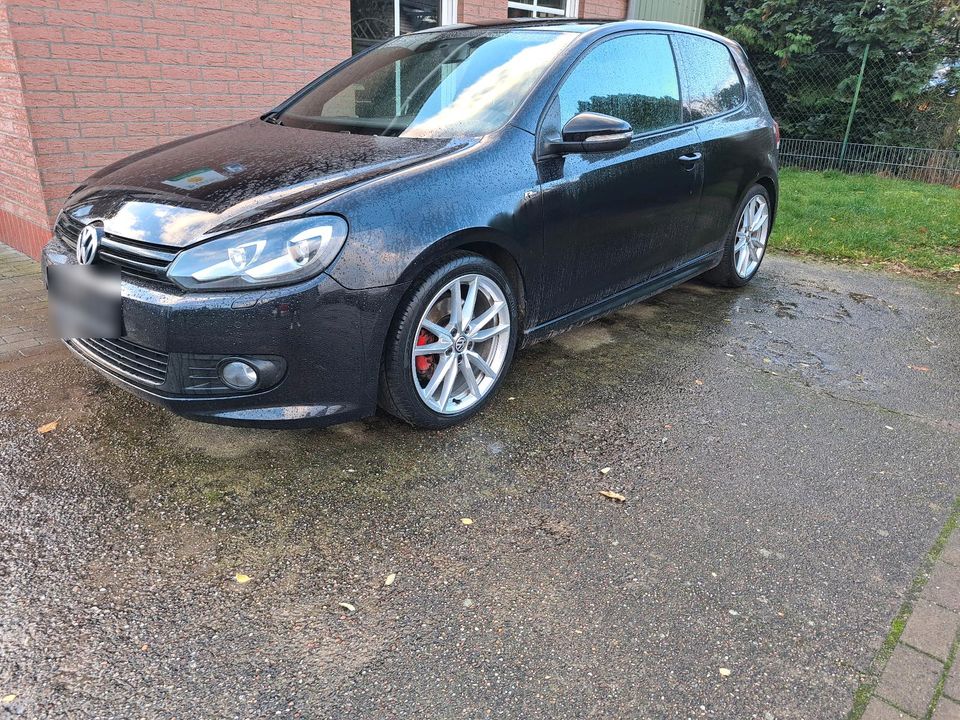 Golf R-Line neuer Motor 70000km in Kyritz