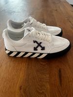 Off White Vulc Sneaker Weiß/ Lila Baden-Württemberg - Heilbronn Vorschau