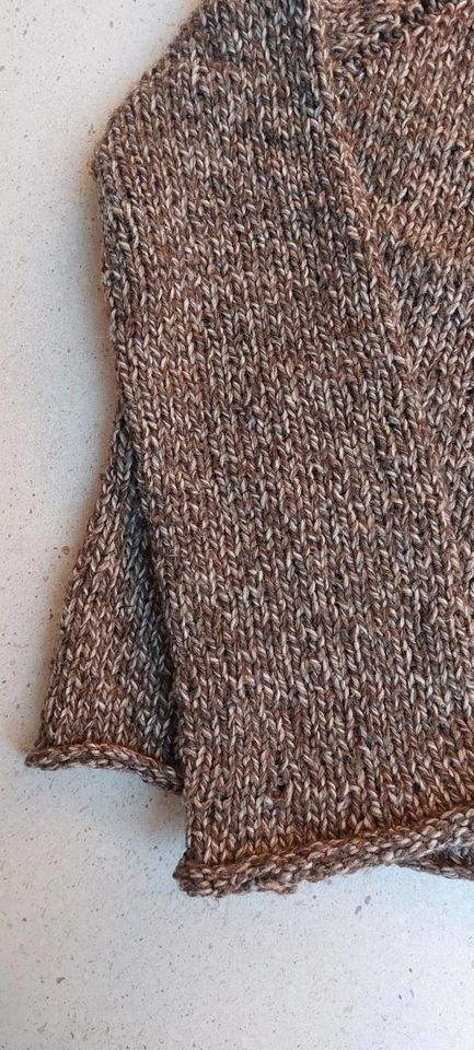 Woll Pullover - 100% Schurwolle - Trompetenärmel - Meliert in Riesa