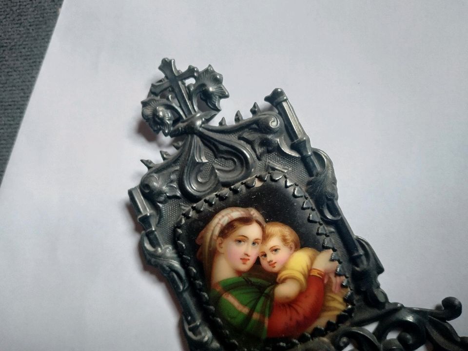 Seltene alte Miniatur Malerei auf 13 Lot Silberrahmen in Prem