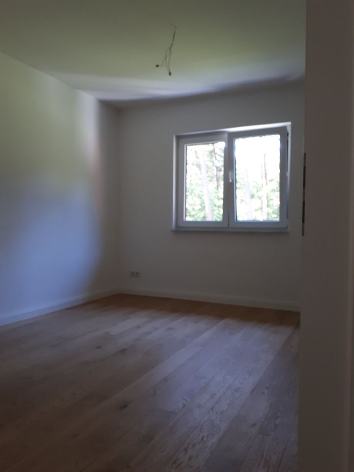 Neue Doppelhaushälfte 5 Zi. 135 m² in Bad Saarow, direkte Seenähe in Bad Saarow