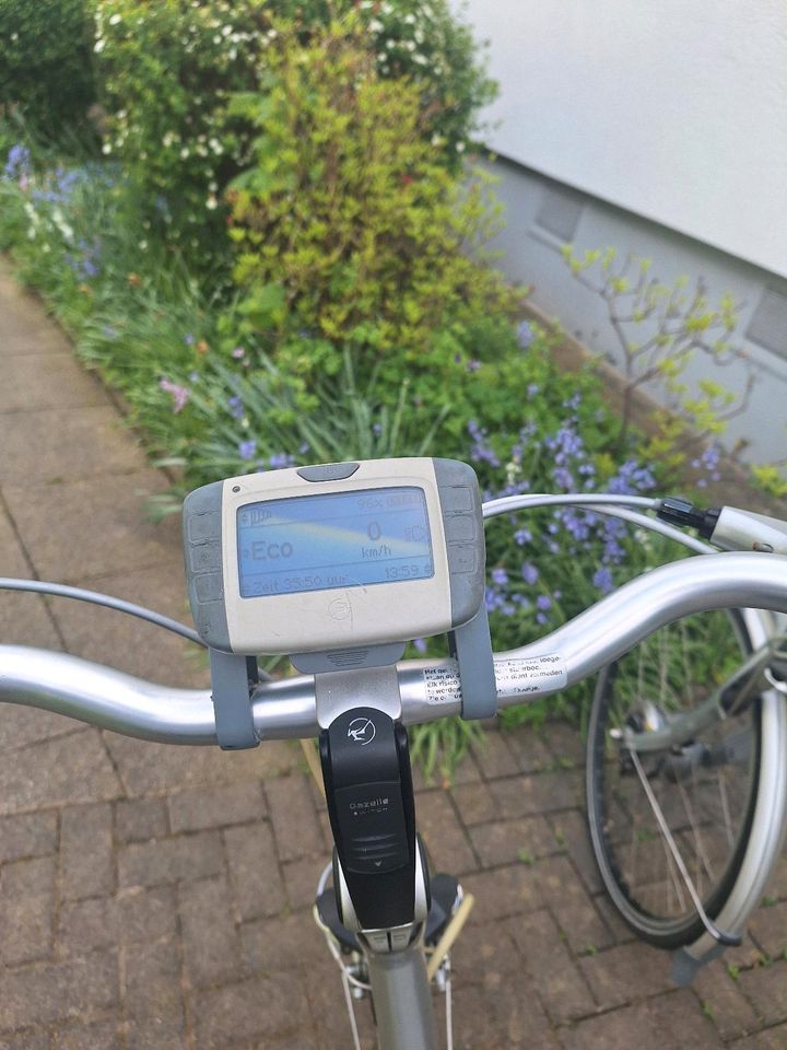 Herren und Damenrad der Marke Gazelle in Dortmund