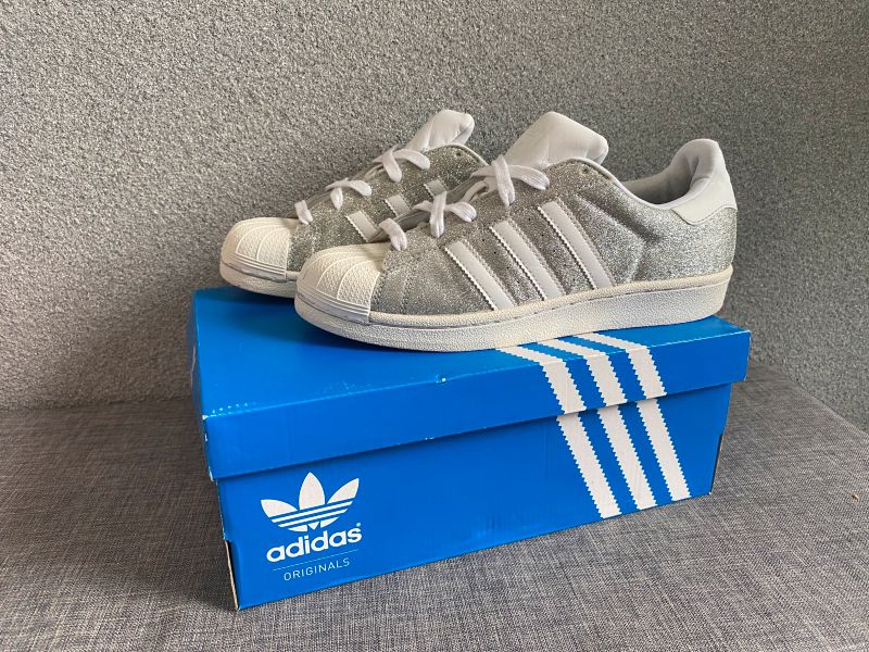 Adidas Superstar LIMITED EDITION Glitzer Sneaker Damen Schuh 38 in  Nordrhein-Westfalen - Velbert | eBay Kleinanzeigen ist jetzt Kleinanzeigen