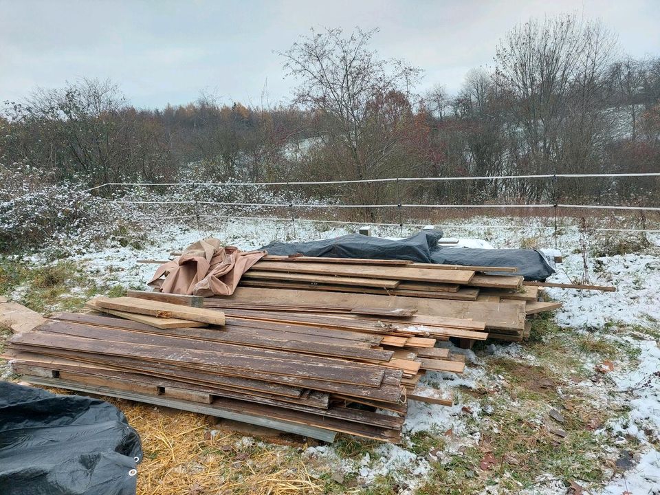 Holzbalken, Holz,Nut und Federbretter,Holzverkleidung,Gartenhaus in