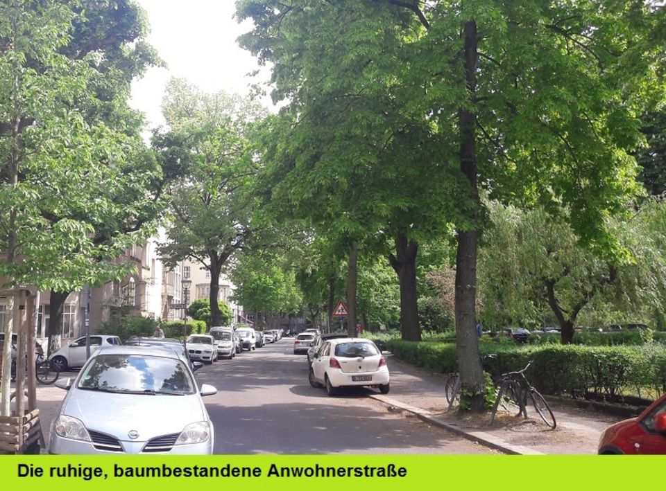 Bezugsfrei! Ruhige, geräumige Wohnung mit großem Balkon in idyllischer Grünlage in Berlin