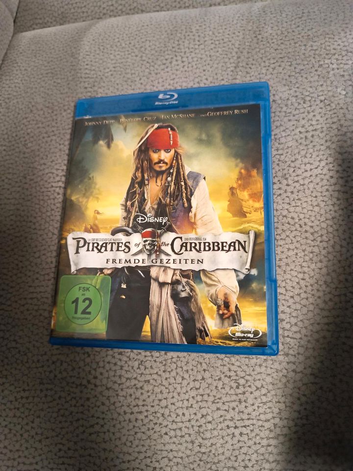 Pirates of Caribbean Blu Ray in Wiefelstede